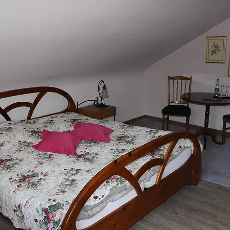 Alb-Stube 3*